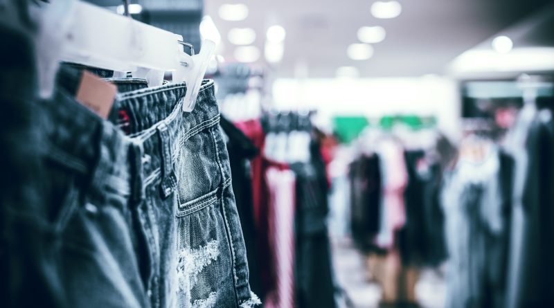 Why Forever 21 Remains a Must-Shop in 2023: Trends, Tips, and Sustainability Insights